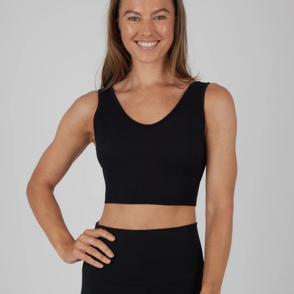 Active Wear Bra Tank Top Built-in Bra Navy Size Small Yoga Exercise Sports - Picture 2 of 12